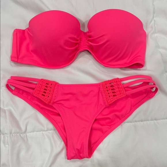Victoria’s Secret | neon pink bandeau bikini & strappy bikini bottoms - Picture 1 of 1